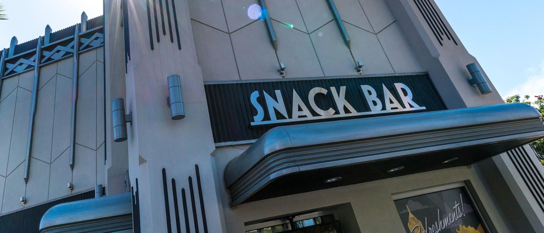 Universal Tower Snack Bar at Universal Studios Hollywood Attraction