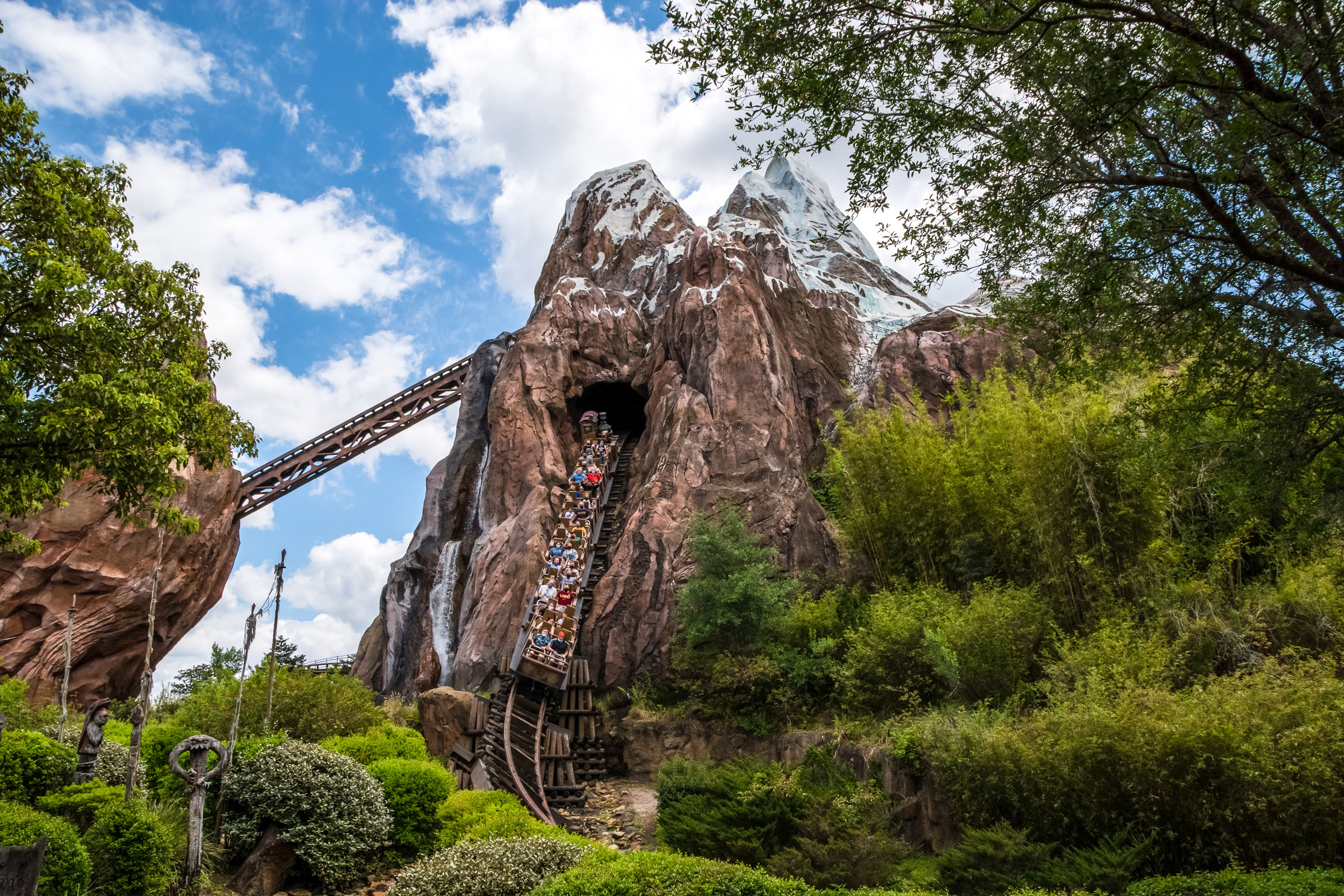 Expedition Everest - Legend Of The Forbidden Mountain At Walt Disney ...