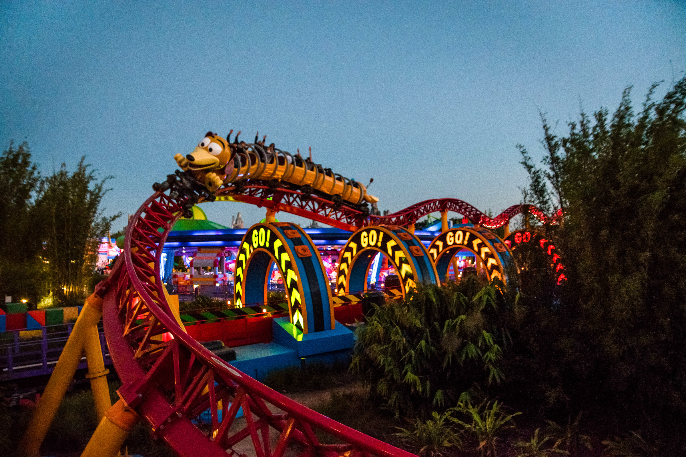 Ultimate Lightning Lane Guide for Walt Disney World Attraction Insight