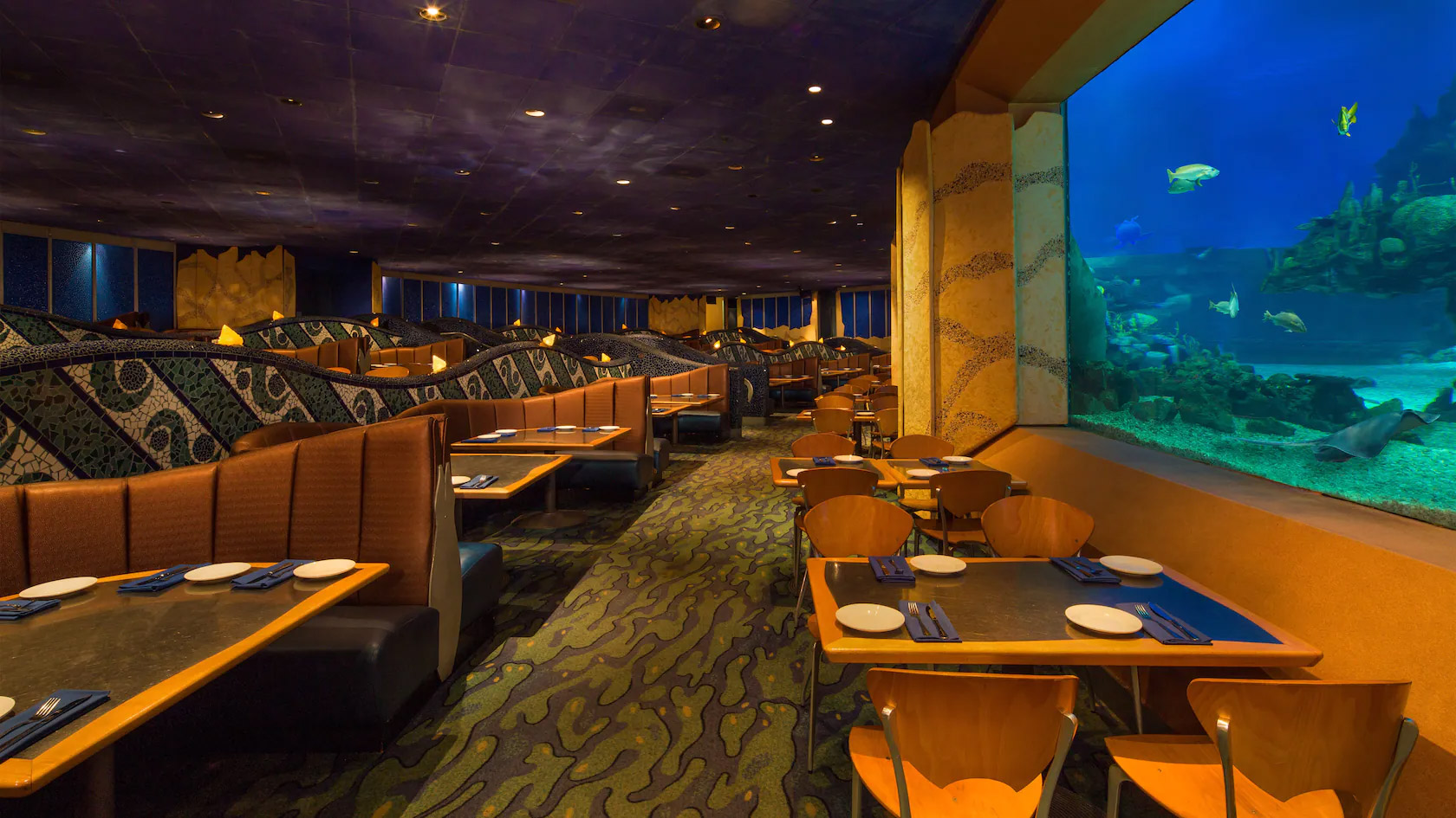 Coral Reef Restaurant at Walt Disney World | Attraction Insight